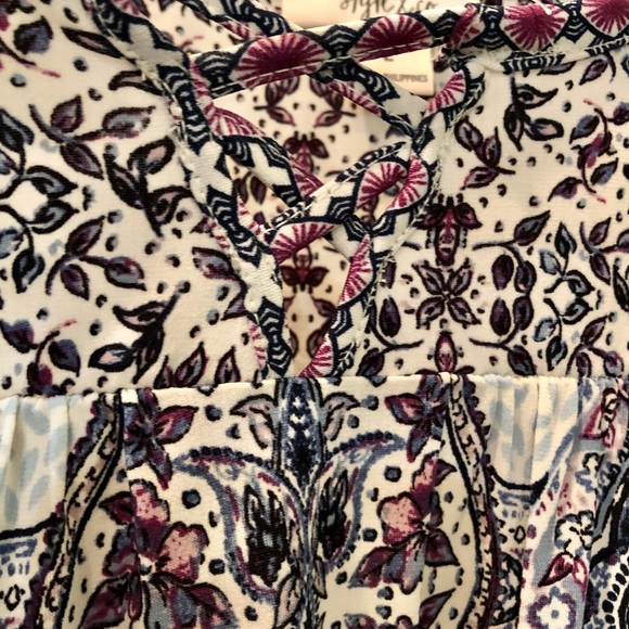 Style & Co. - Picture 5 of 6